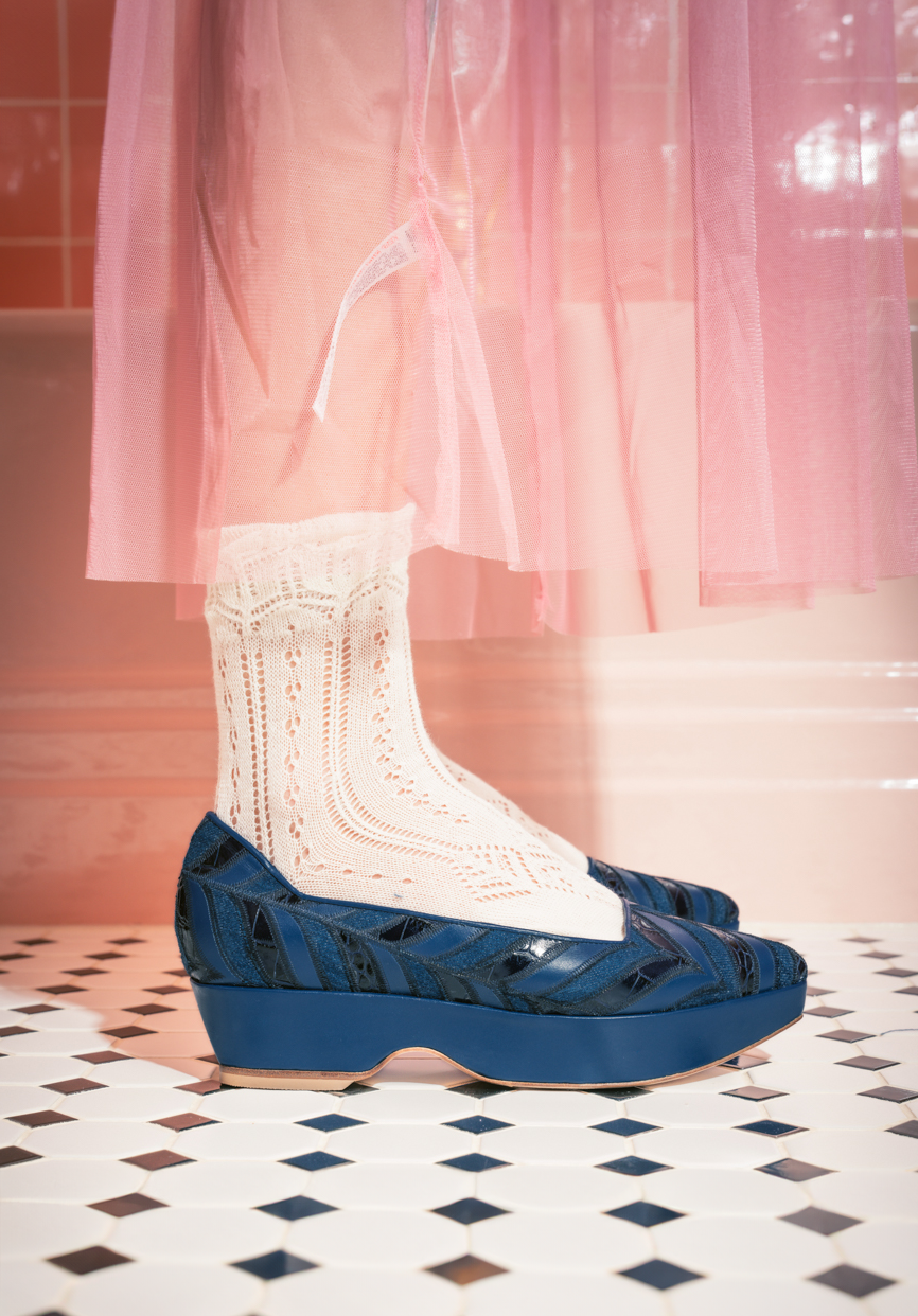 Shauna - Pump - Navy Applique
